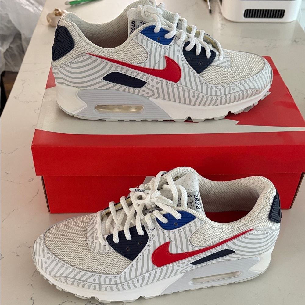 Nike Air Max Euro Tour